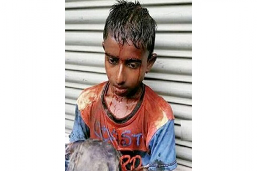 ওরা কয়, তোর নিস্তার নেই