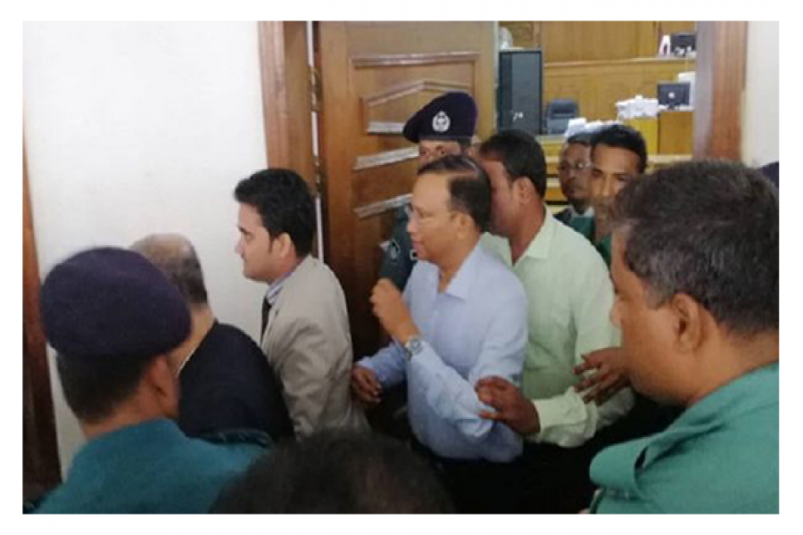 শাহবাগ থানায় বিশ্রামে ডিআইজি মিজান 