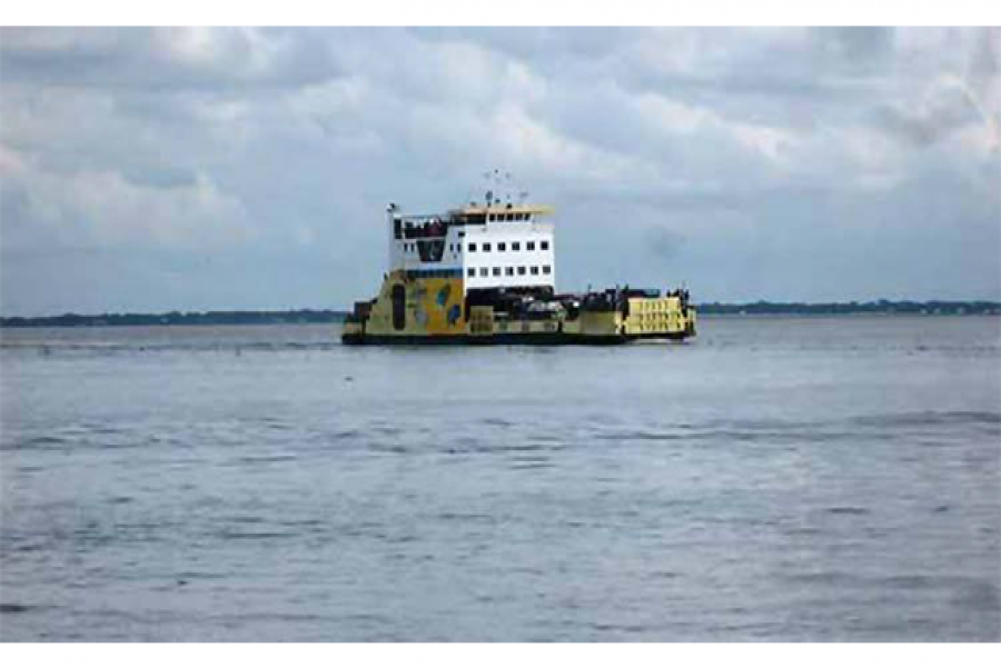 কোরবানি ঈদের আগে-পরে ৬ দিন ফেরিতে ট্রাক কাভার্ড ভ্যান চলাচল নিষিদ্ধ