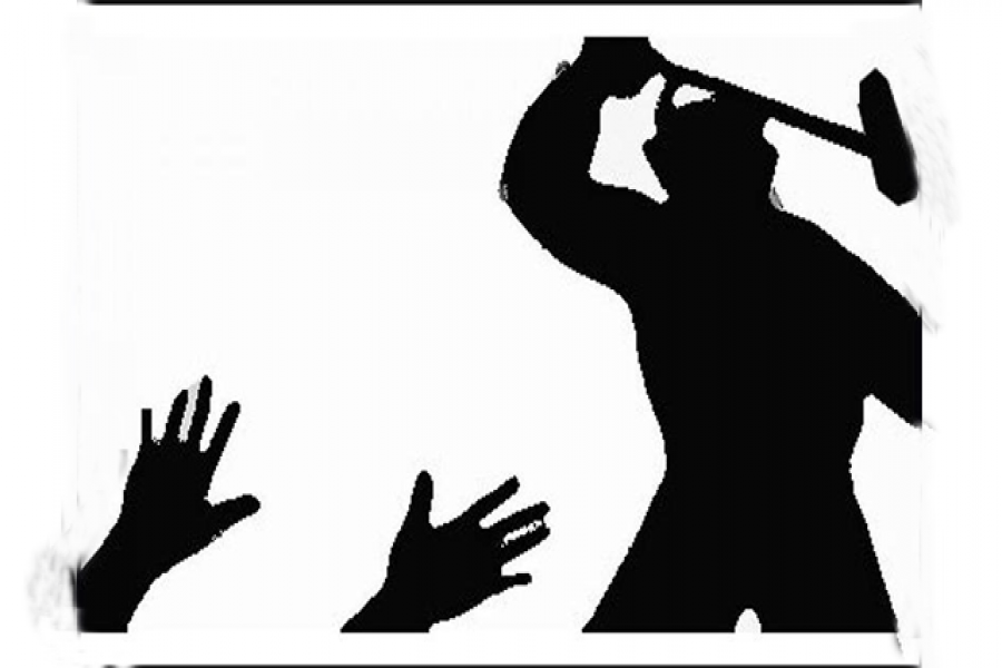 ১০০ টাকার জন্য স্ত্রীকে পিটিয়ে হত্যা!