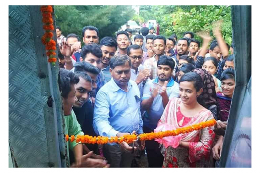 খুলনার পর বরিশালে বশেমুরবিপ্রবির রূপালী বাস