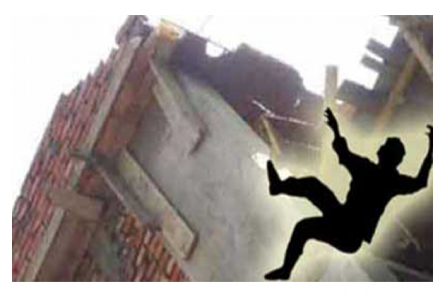 রাজধানীতে ছাদ থেকে পড়ে কলেজছাত্রের মৃত্যু