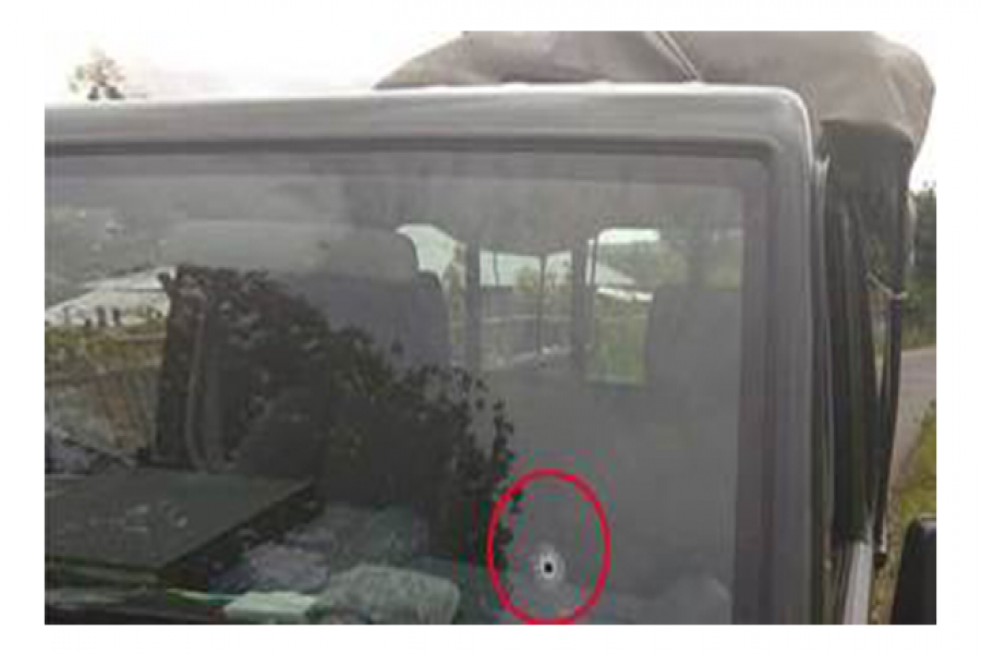 সেনাবাহিনীর গাড়িতে গুলি, পাল্টা গুলিতে সন্ত্রাসী নিহত