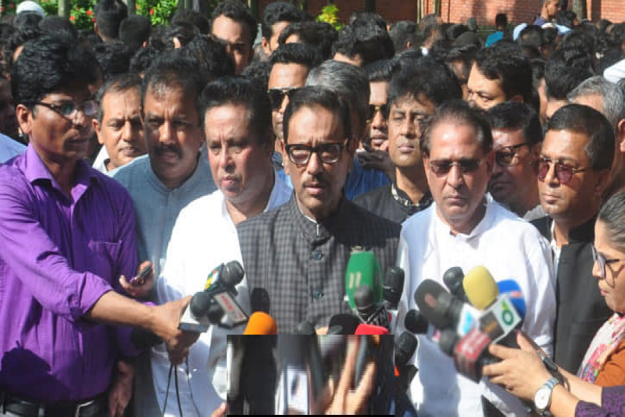 গেজেট নয়, নজরুলকে জাতীয় কবি হিসেবে ধারণ গুরুত্বপূর্ণ: কাদের