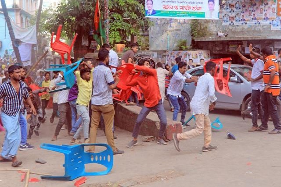 বিএনপির সমাবেশে যুবদলের দুই গ্রুপের সংঘর্ষ