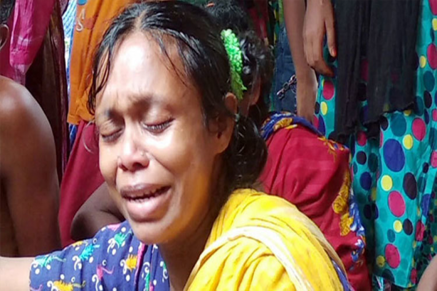 মেয়ের মৃত্যুর পর এবার মাকেও দংশন করলো সাপ