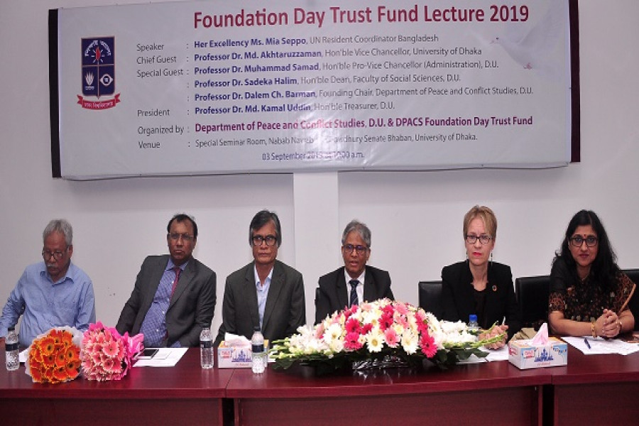 রোহিঙ্গাদের কারণে অভ্যন্তরীণ নিরাপত্তা হুমকির মুখে: ঢাবি উপাচার্য