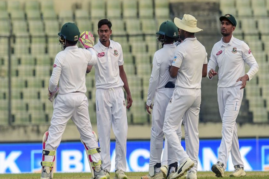 চট্টগ্রাম টেস্টে বৃষ্টির বাগড়া