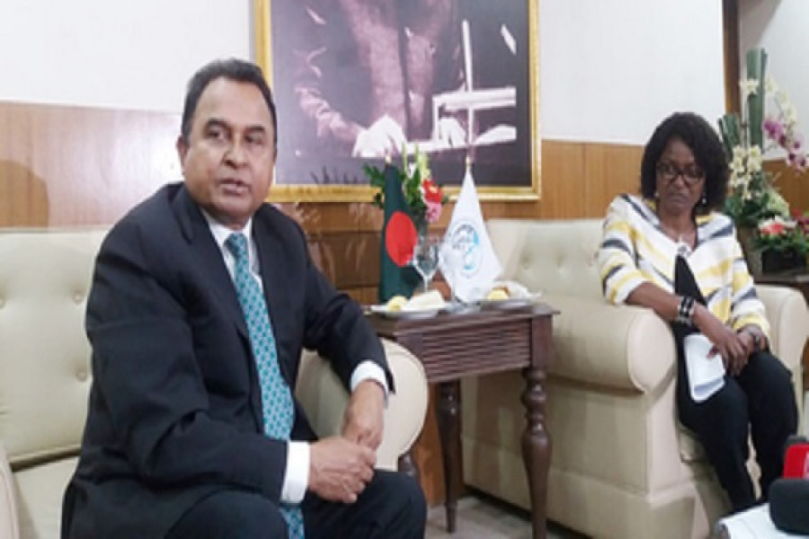 বাংলাদেশকে ব্লাংক চেক দিয়ে দিয়েছে বিশ্বব্যাংক