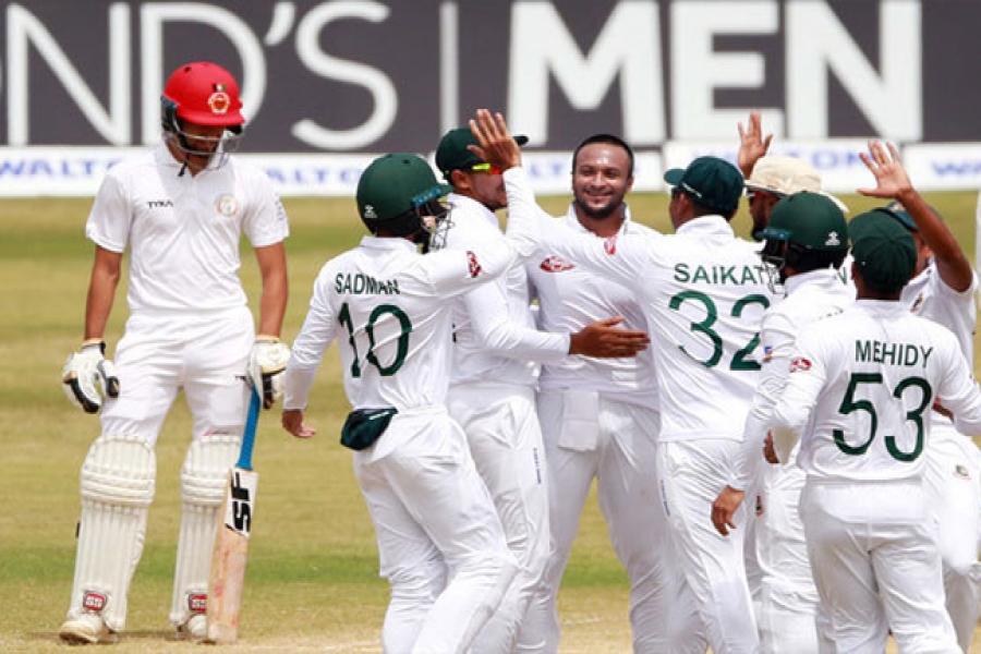 জিততে হলে বিশ্বরেকর্ড গড়তে হবে