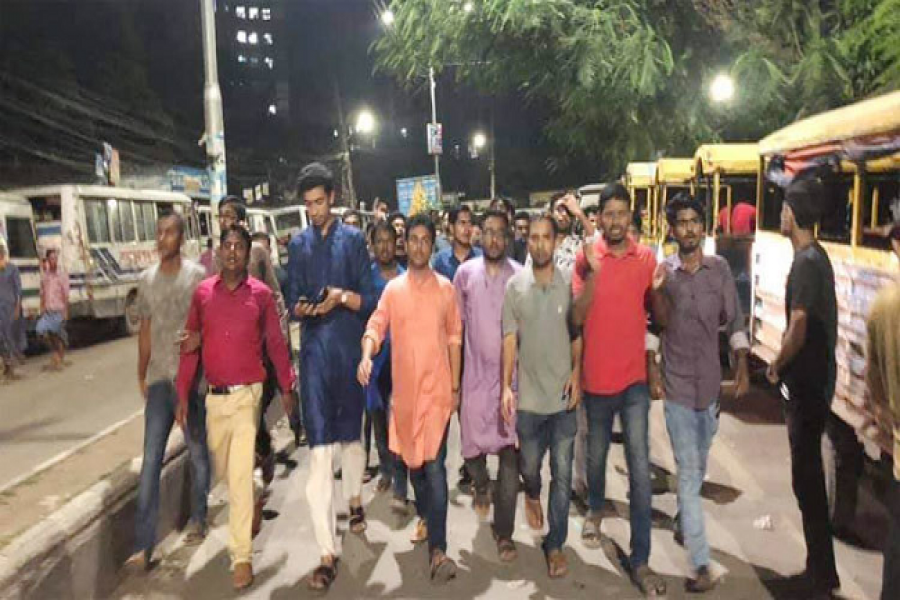 নিষেধাজ্ঞা মানছে না জবির বহিষ্কৃত ছাত্রলীগ নেতারা