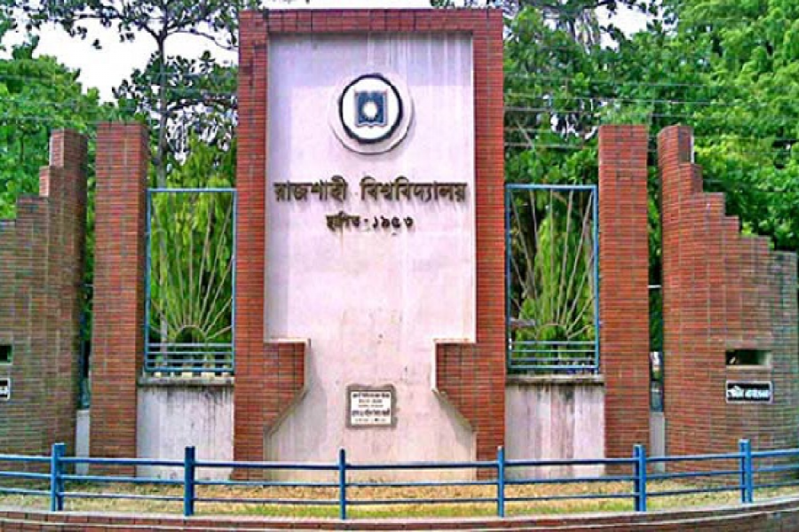 ‘৯৯৯’ এ কল করে রক্ষা ছাত্রীর, রাবি শিক্ষিকার ভাই আটক