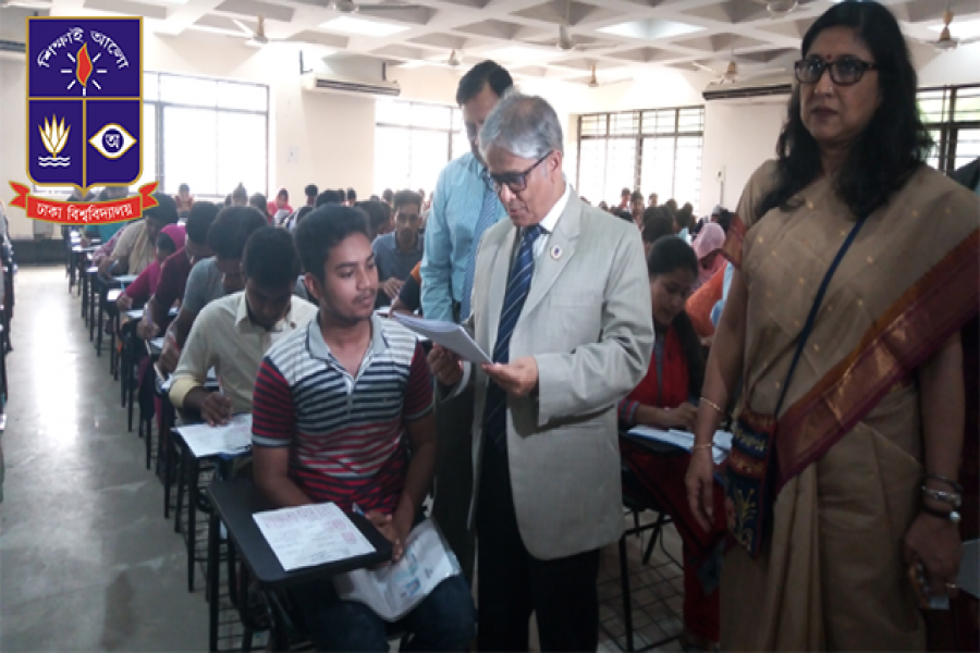 ভর্তি পরীক্ষায় অনভিপ্রেত কোনো খবর পাওয়া যায়নি: উপাচার্য