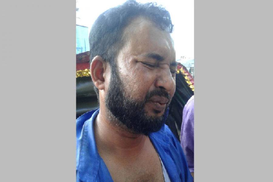 চলন্ত বাসে স্কুলছাত্রী ধর্ষণের চেষ্টা, সুপারভাইজার গ্রেপ্তার