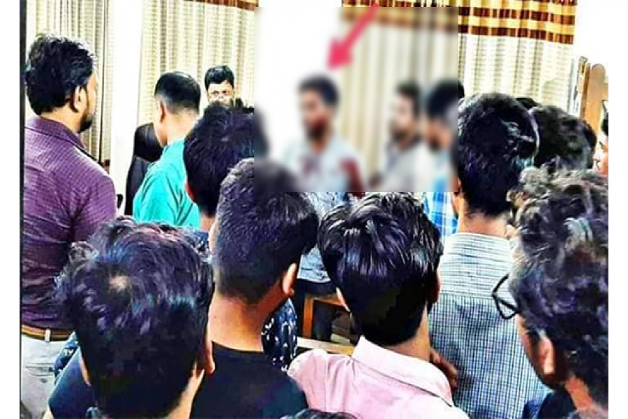 চাপাতি দিয়ে কোপানোর পর ‘ছাত্রদল-শিবির’ বানানোর চেষ্টা 