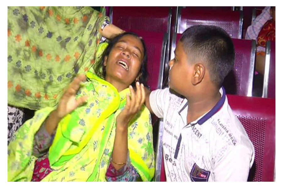 ভুল চিকিৎসায় শিশুর মৃত্যু, আটক ২