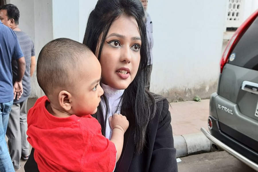 নিরাপদে দুধ খেতে ৯ মাসের শিশুর মামলা, হাইকোর্টের রুল