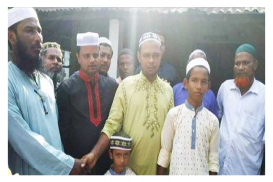 হিন্দু পরিবারের সদস্যরা