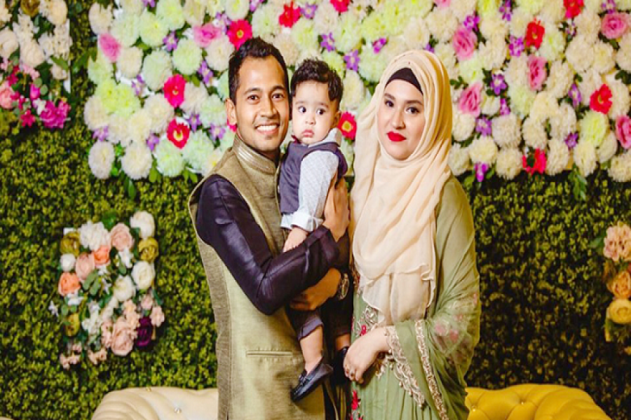 পুত্র মায়ানকে জয় উৎসর্গ করলেন মুশফিক