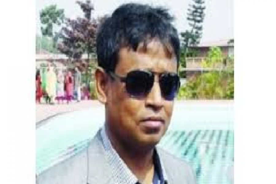 রেফারিকে মারধর করছেন এসপি হারুন (ভিডিও) 