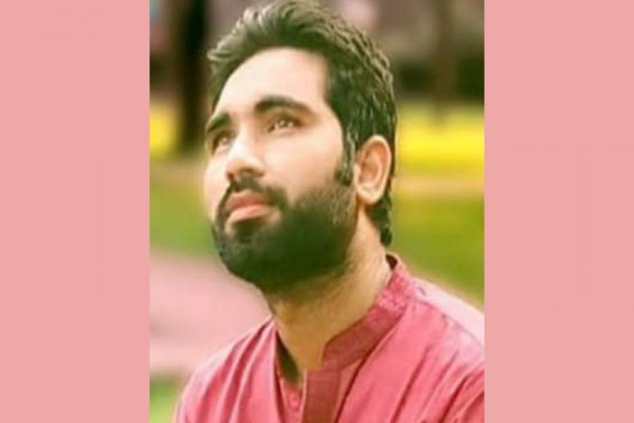 কবিতা: অর্থনৈতিক পেঁয়াজের রাজনীতি