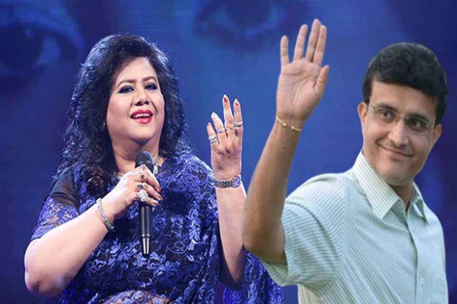 ইডেনের মঞ্চ মাতাবেন রুনা লায়লা