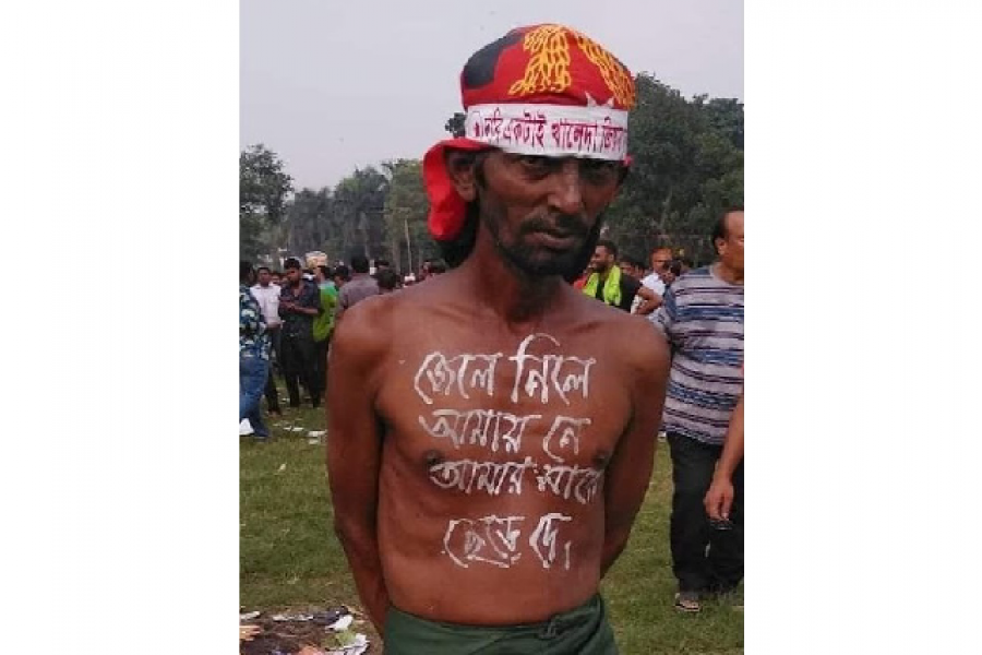 কার্যালয়েই মারা গেলেন ‘বিএনপি পাগল’ রিজভী হাওলাদার