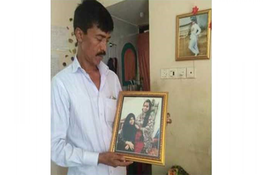 মেয়েকে হারানোর পর আর বাস চালান না দিয়ার বাবা