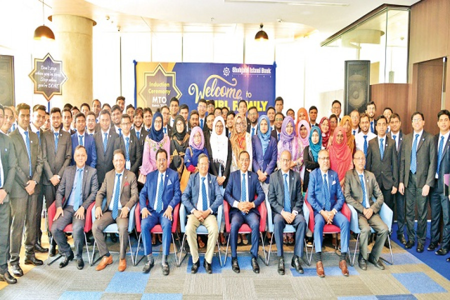 পরিচতি অনুষ্ঠানের ফটোসেশন