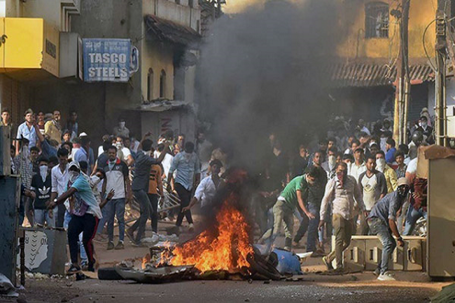ভারতে পুলিশের গুলিতে নিহত ৩