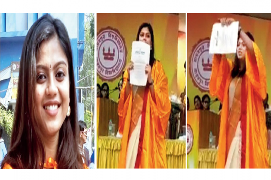 অভিনব প্রতিবাদ করে আলোচনায় স্বর্ণপদকজয়ী ছাত্রী, ভাসছেন প্রশংসায়