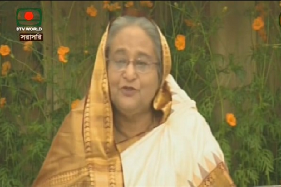 পরীক্ষায় ছেলের সংখ্যা কমার কারণ বের করতে বললেন প্রধানমন্ত্রী