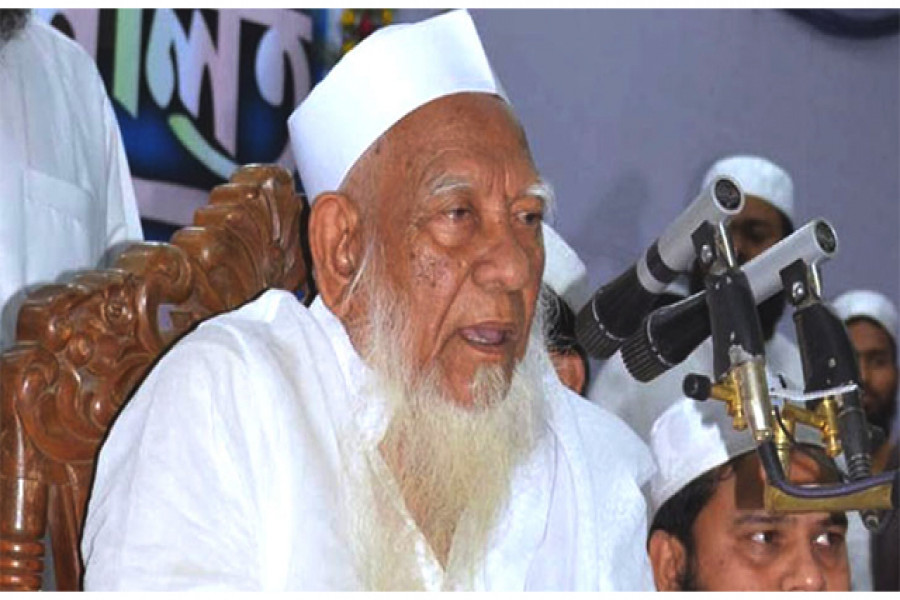 সহশিক্ষার কারণে দেশে শান্তি নয়, অশান্তিই বৃদ্ধি পাচ্ছে: আহমদ শফি