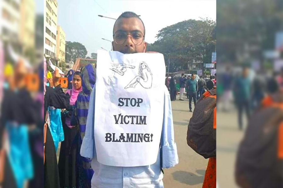 দুই হাত নেই, তবুও ধর্ষণের প্রতিবাদে মাসুদ