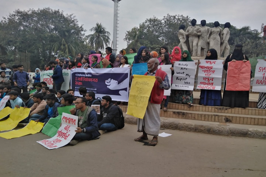 ঢাবি ছাত্রীর সঙ্গে নিজ মেয়ে ধর্ষণেরও বিচার চাইলেন স্বপন মামা