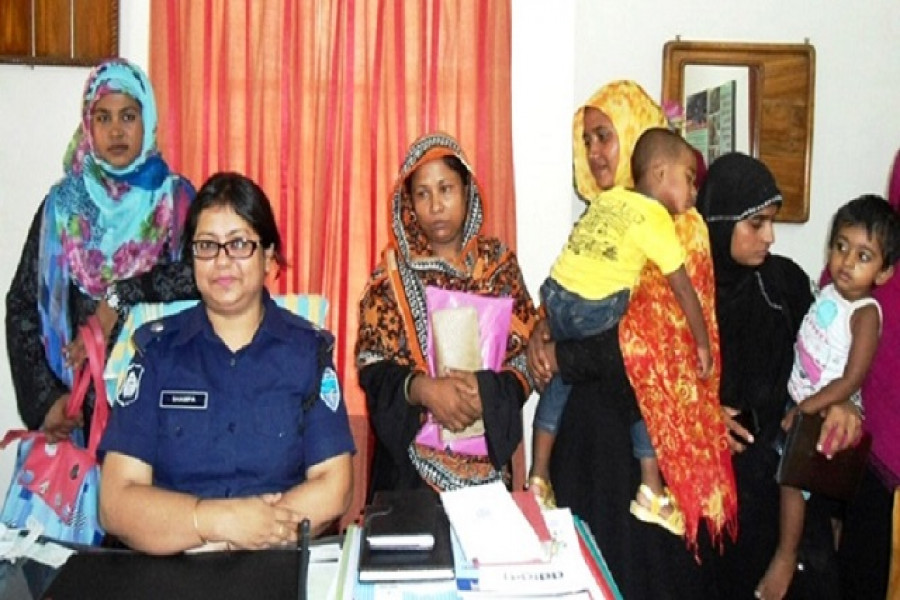 অসহায়দের পাশে শম্পা রানী সাহা