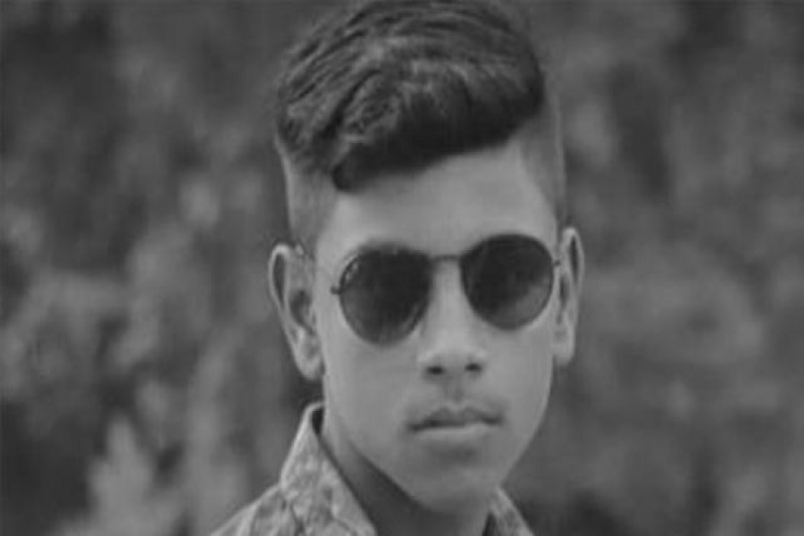 প্রতিশোধের নেশায় স্কুলছাত্রকে খুন করলো বন্ধু