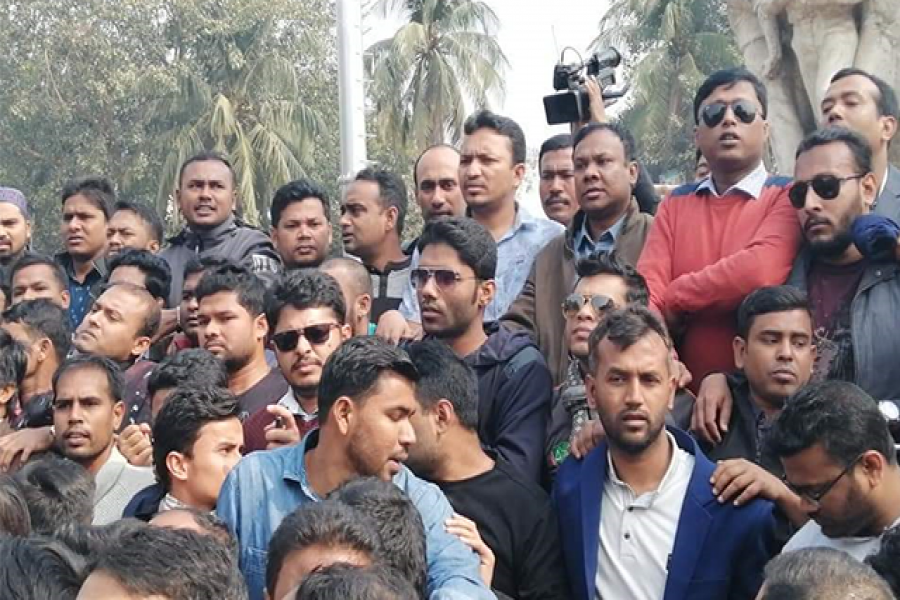 পূজার দিন ভোট ধর্মীয় অনুভূতিতে আঘাত: ছাত্রদল সভাপতি