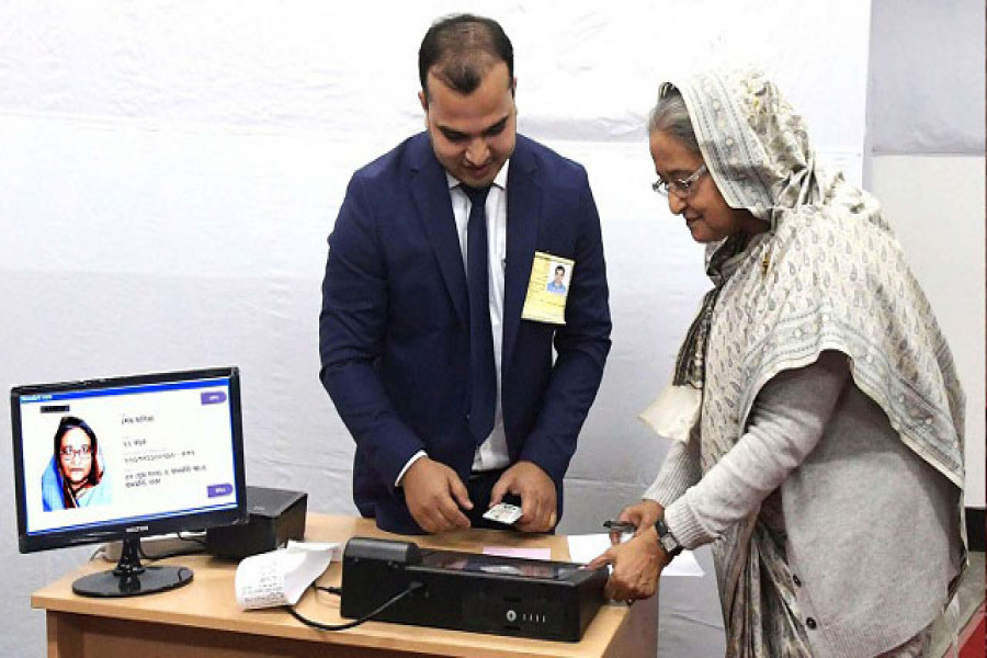 ঢাকার দুই সিটির ভোট গ্রহণ শেষ, ফল আসা শুরু