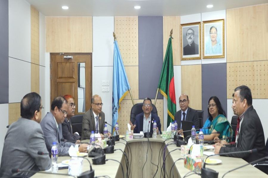 সমন্বিত ভর্তি পরীক্ষায় অনীহা ঢাবি-বুয়েটের— যা বললেন ইউজিসি চেয়ারম্যান