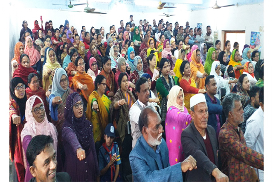 বিদ্যালয়ের প্রধান শিক্ষকদের শপথ অনুষ্ঠান