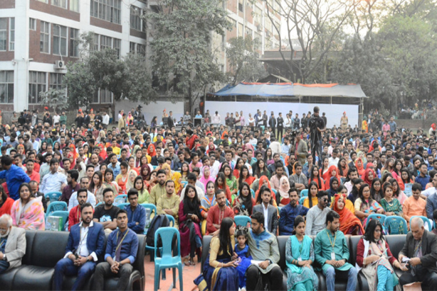 আইইউবিএটির অ্যালামনাই ডে উদযাপন