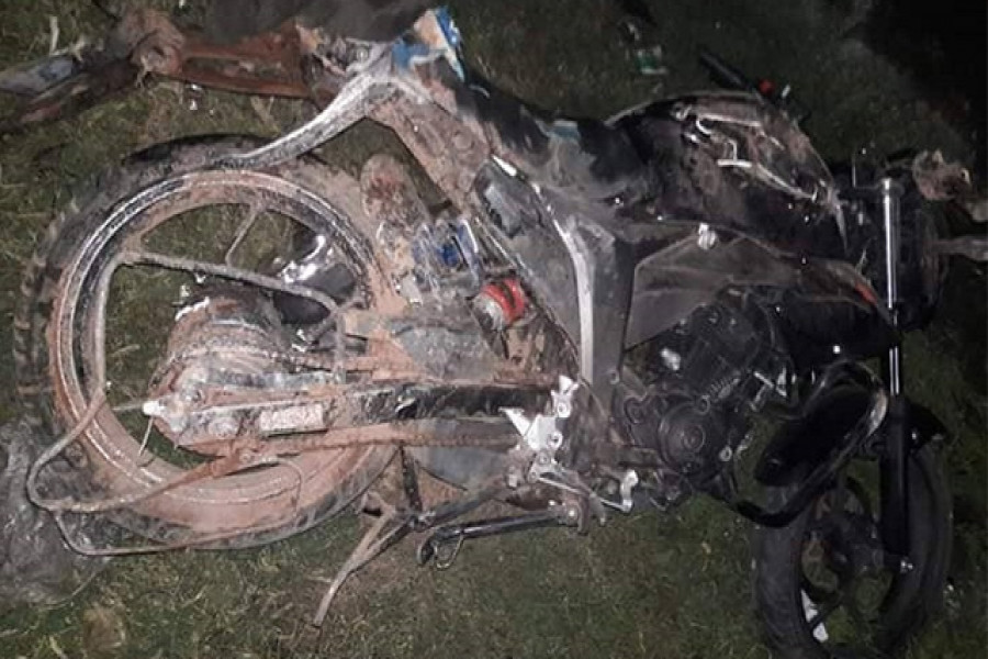 ছুটিতে বাড়িতে এসে ট্রেনে কাটা পড়ে কলেজছাত্রের মৃত্যু