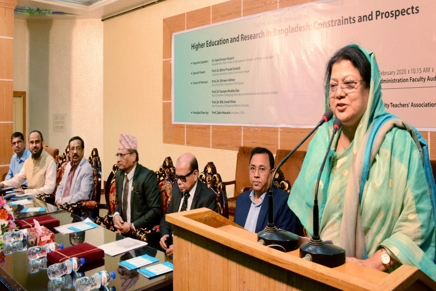 ক্রীড়া প্রতিযোগিতা কর্মচারীদের একঘেয়েমি কাটাবে: চবি উপাচার্য