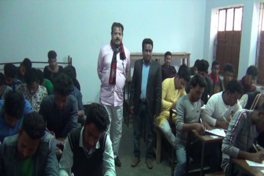 ছাত্রলীগ নেতাকর্মীদের পরীক্ষা নিলেন সাংসদ ইসরাফিল