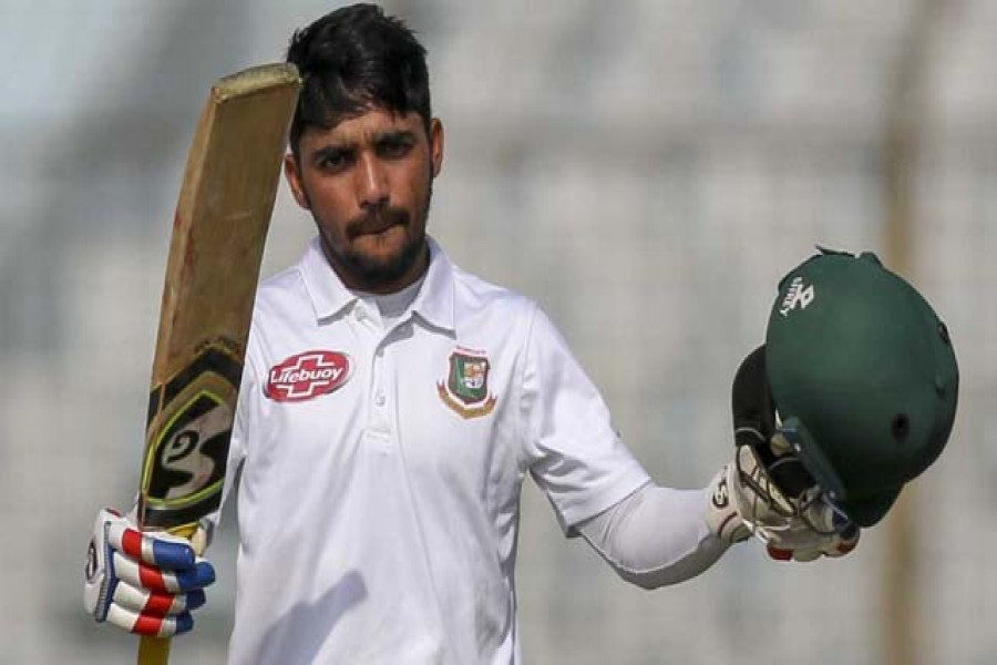 অধিনায়ক মুমিনুলের প্রথম সেঞ্চুরি