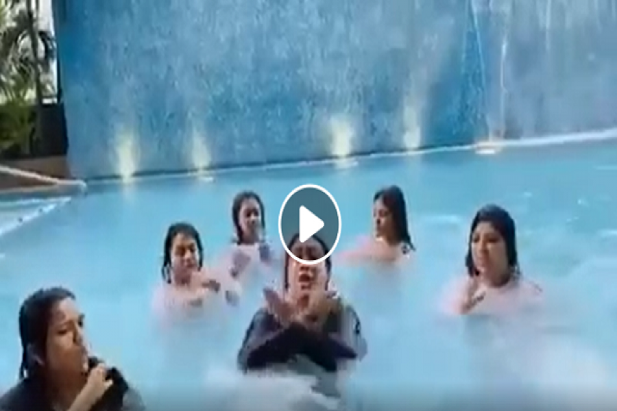 সুইমিং পুলে পাপিয়ার ড্যান্স ভিডিও ভাইরাল