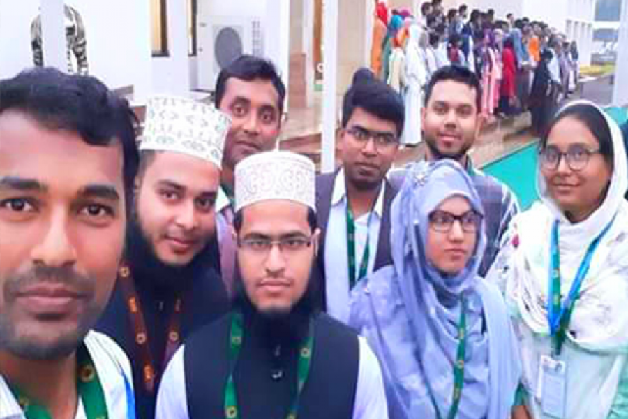 প্রধানমন্ত্রী স্বর্ণপদক পেলেন ইবির ৮ শিক্ষার্থী