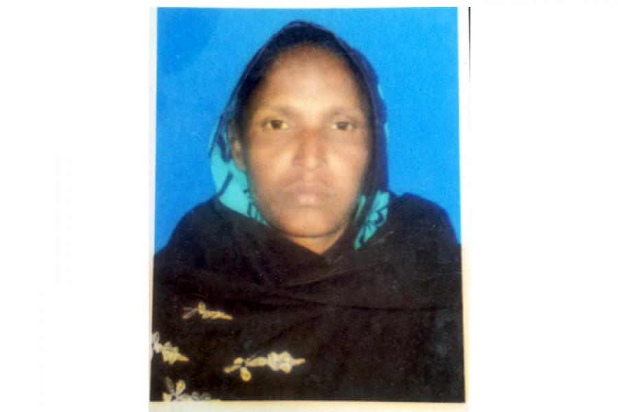 ইবি ছাত্রী শায়লার মাকে বাঁচাতে প্রয়োজন ১০ লাখ টাকা