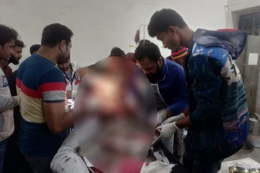 চুয়াডাঙ্গায় ছাত্রলীগ নেতাকে কুপিয়ে জখম